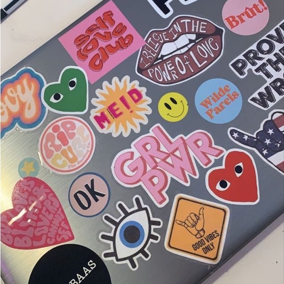 15 Stickers Mystery Box 15/$10 🖤 15 Assorted Tie Dye Aesthetic Stickers - Picture 2 of 5